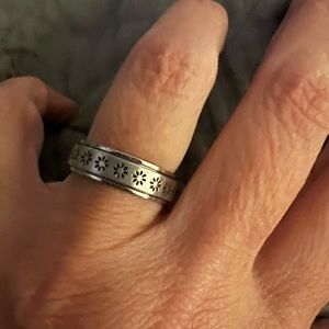 Anxiety Ring. Size 7. Silver.